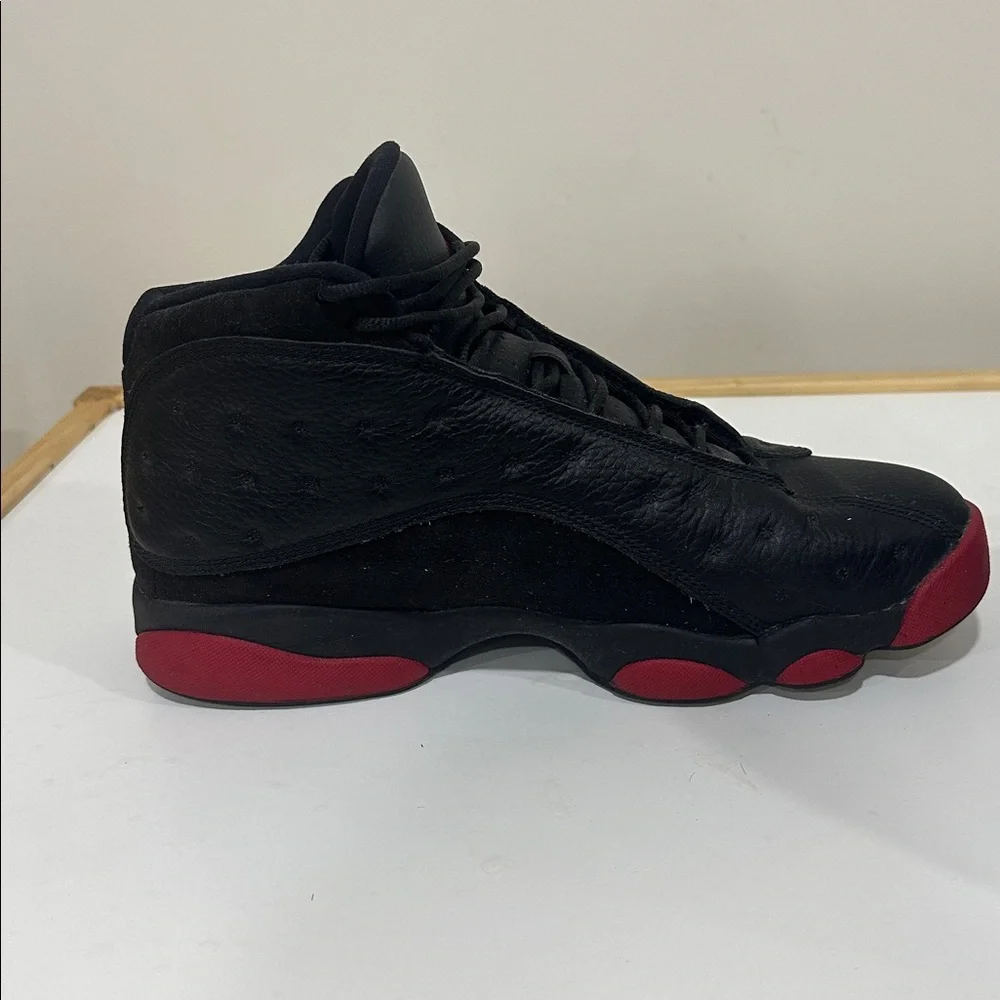 Size 10.5 - Air Jordan 13 Retro Dirty Bred - Picture 8 of 9
